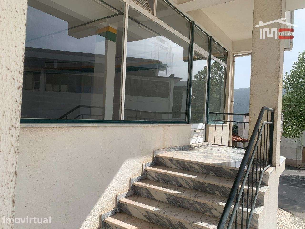 Loja para comércio em Mira de Aire - Grande imagem: 2/3