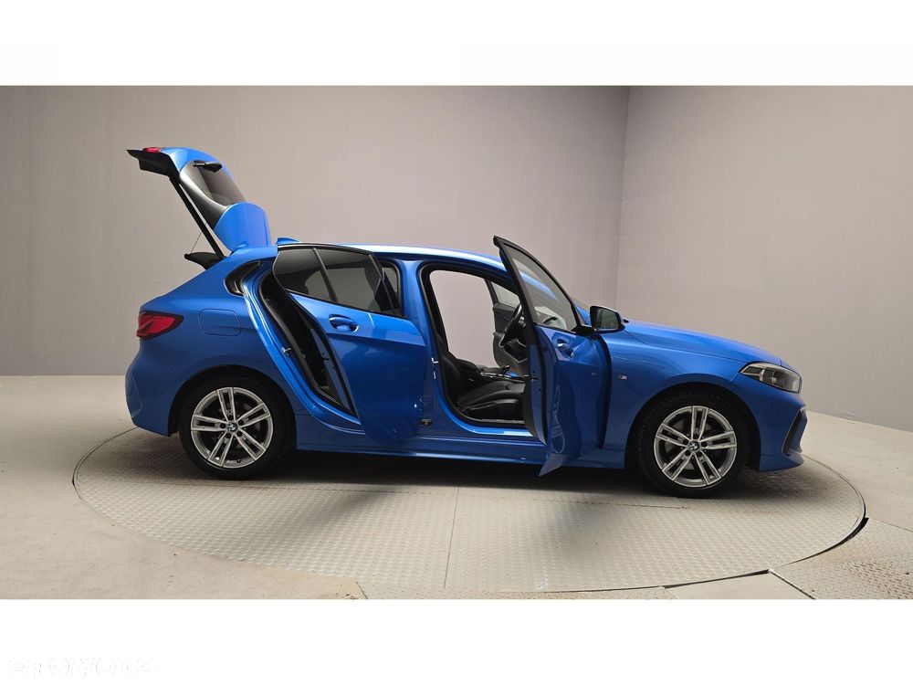 BMW Seria 1 118i - 11