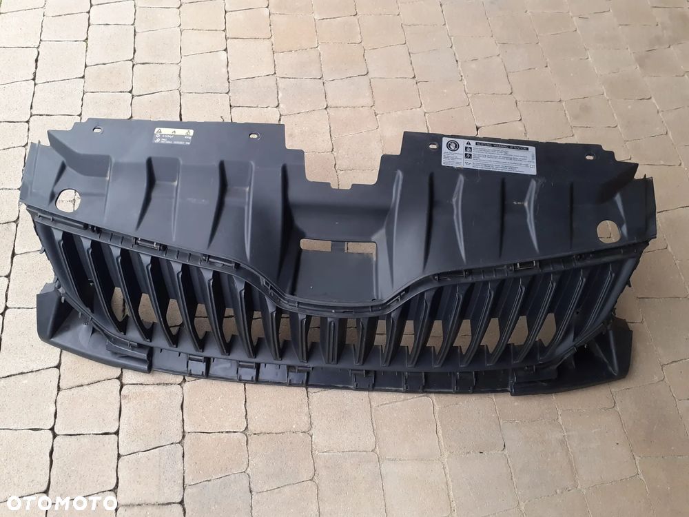 SKODA FABIA 3 III 2014-17 ATRAPA ZDERZAKA GRILL ORYGINAŁ 6V0853653 WYSYŁKA 24H