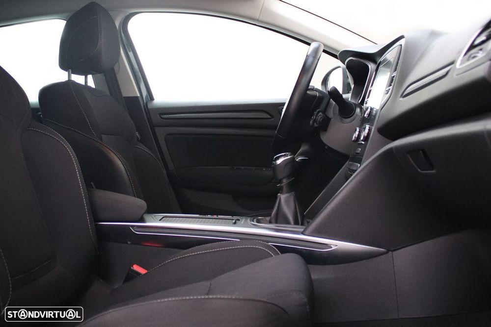 Renault Mégane Sport Tourer 1.5 Blue dCi Limited - 22