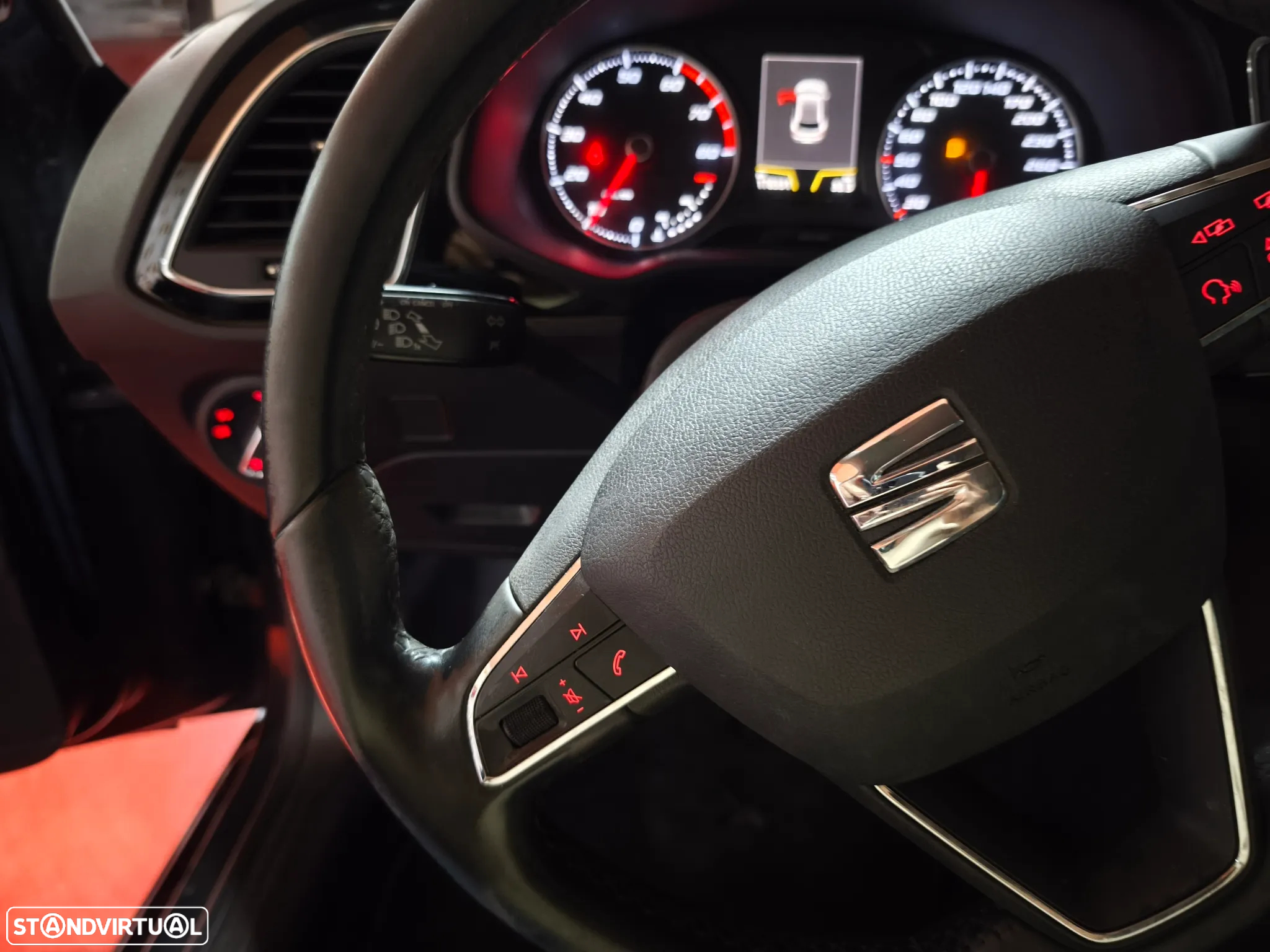 SEAT Leon 1.2 TSI S&S I-Tech - 14