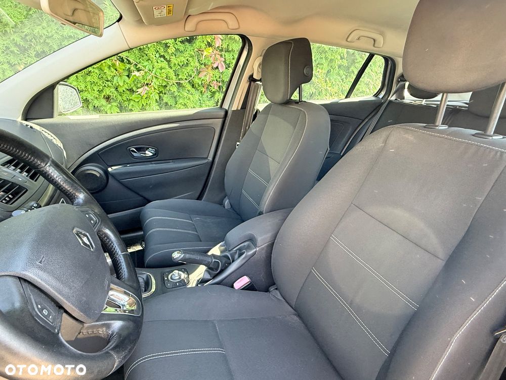 Renault Megane ENERGY dCi 110 Start & Stop Dynamique - 8