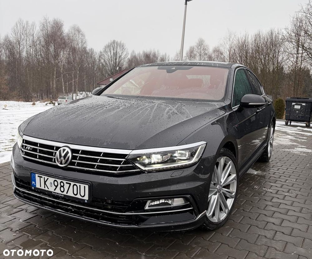 Volkswagen Passat - 4