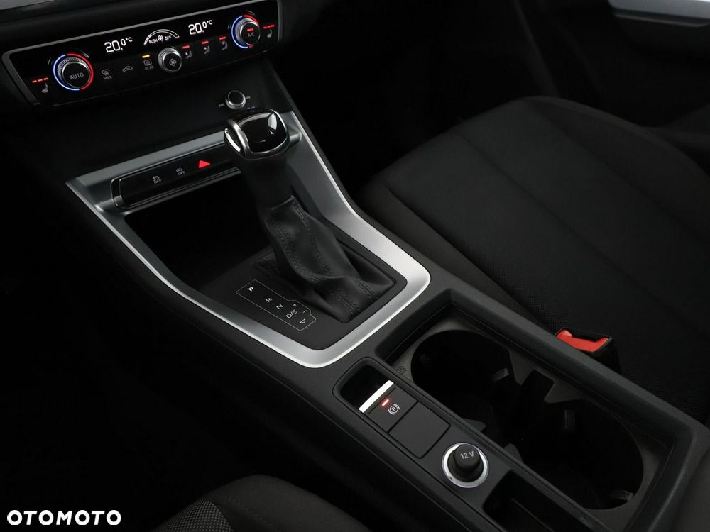 Audi Q3 40 TFSI Quattro S-Line S tronic - 27