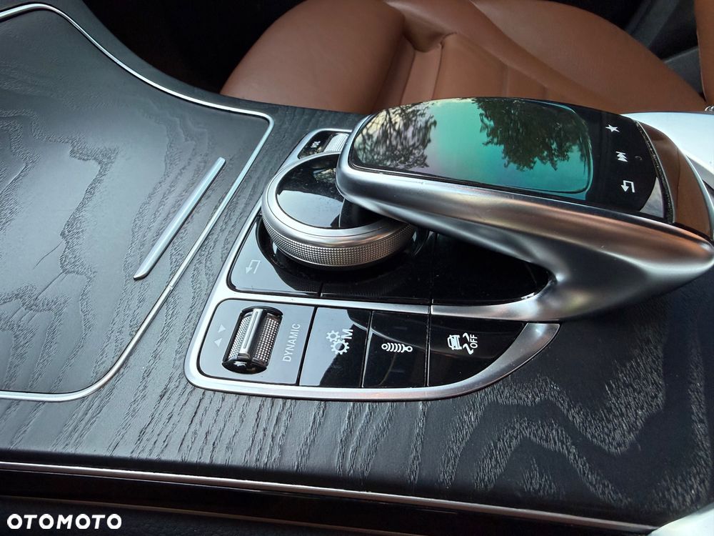 Mercedes-Benz GLC AMG 43 4Matic 9G-TRONIC - 10