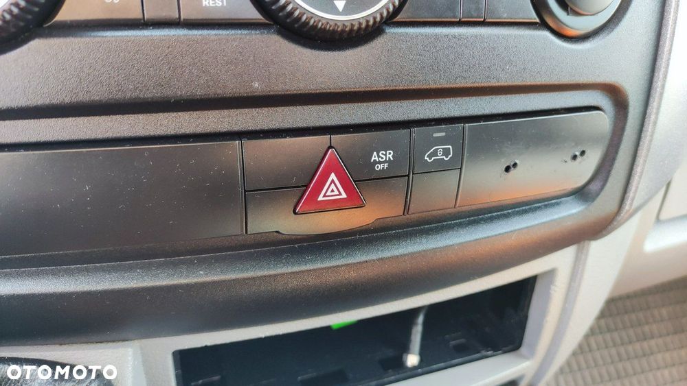Volkswagen Crafter - 31