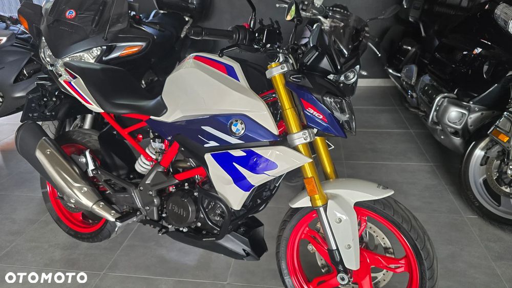 BMW G - 28