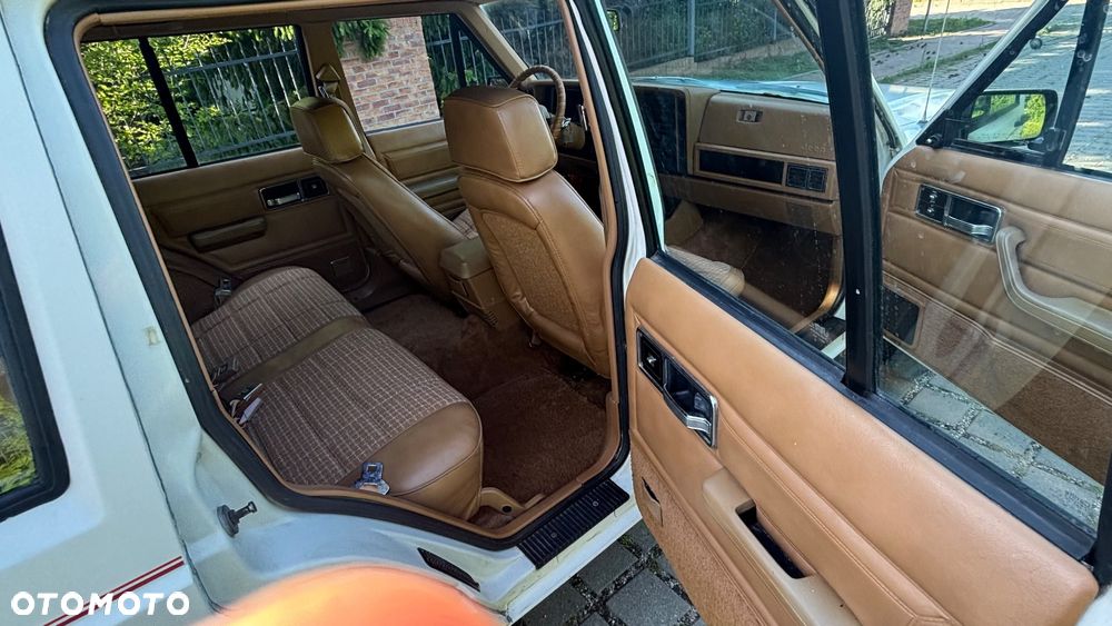 Jeep Cherokee - 10