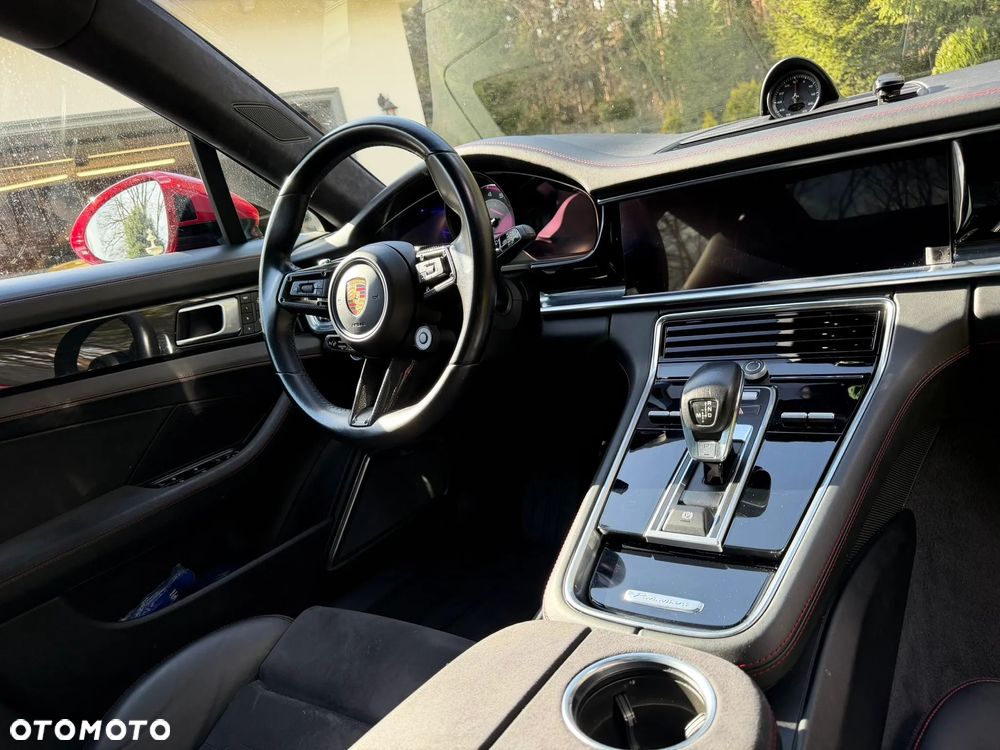 Porsche Panamera GTS - 20