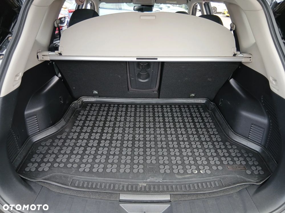 Nissan X-Trail - 17