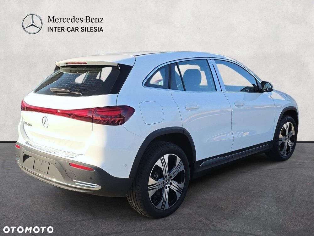 Mercedes-Benz EQA - 5