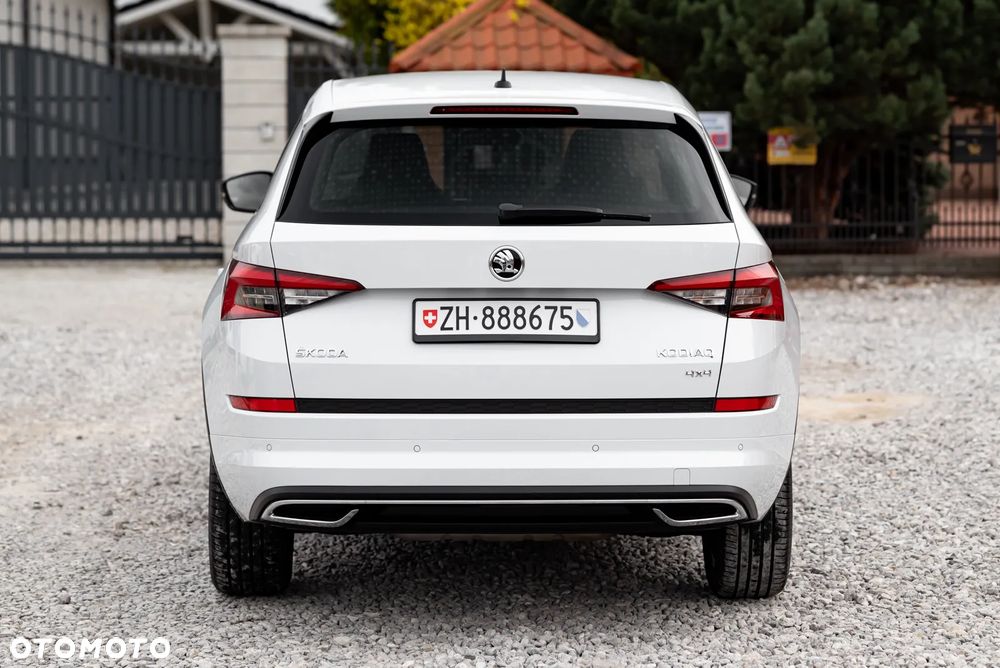 Skoda Kodiaq 2.0 TSI 4x4 DSG Sportline - 11