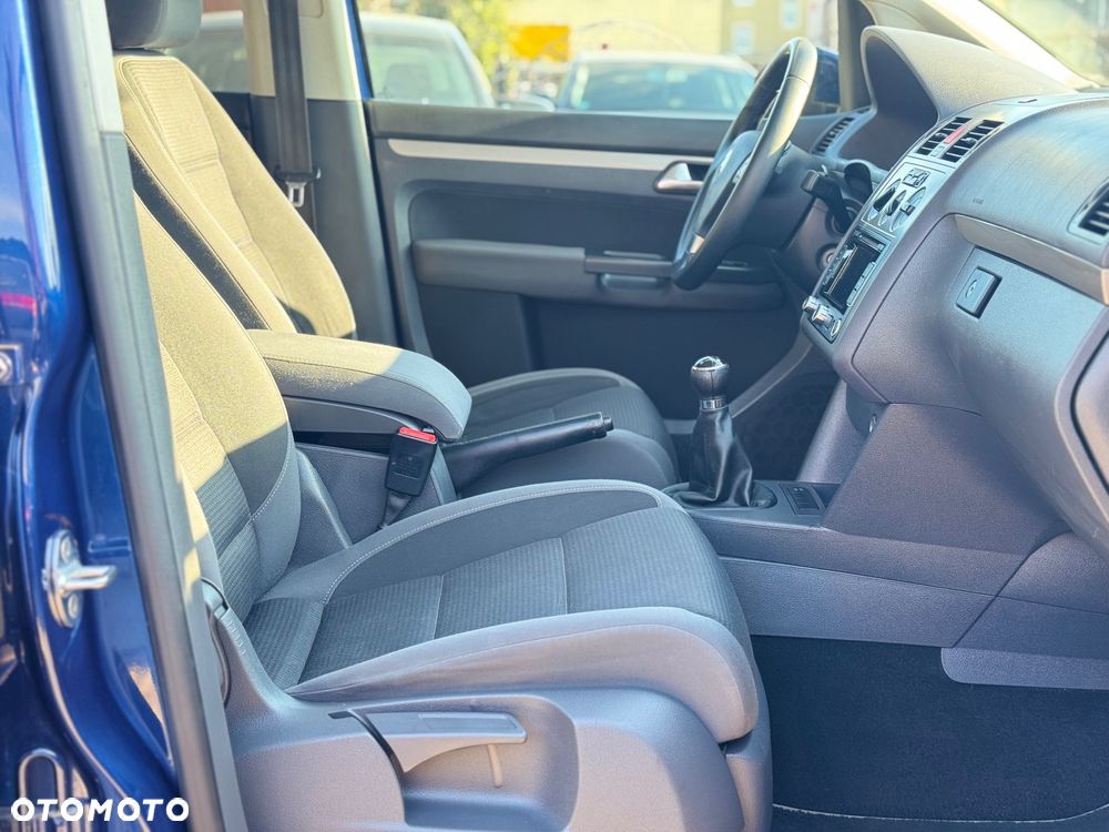 Volkswagen Touran 1.9 TDI DPF Freestyle - 26