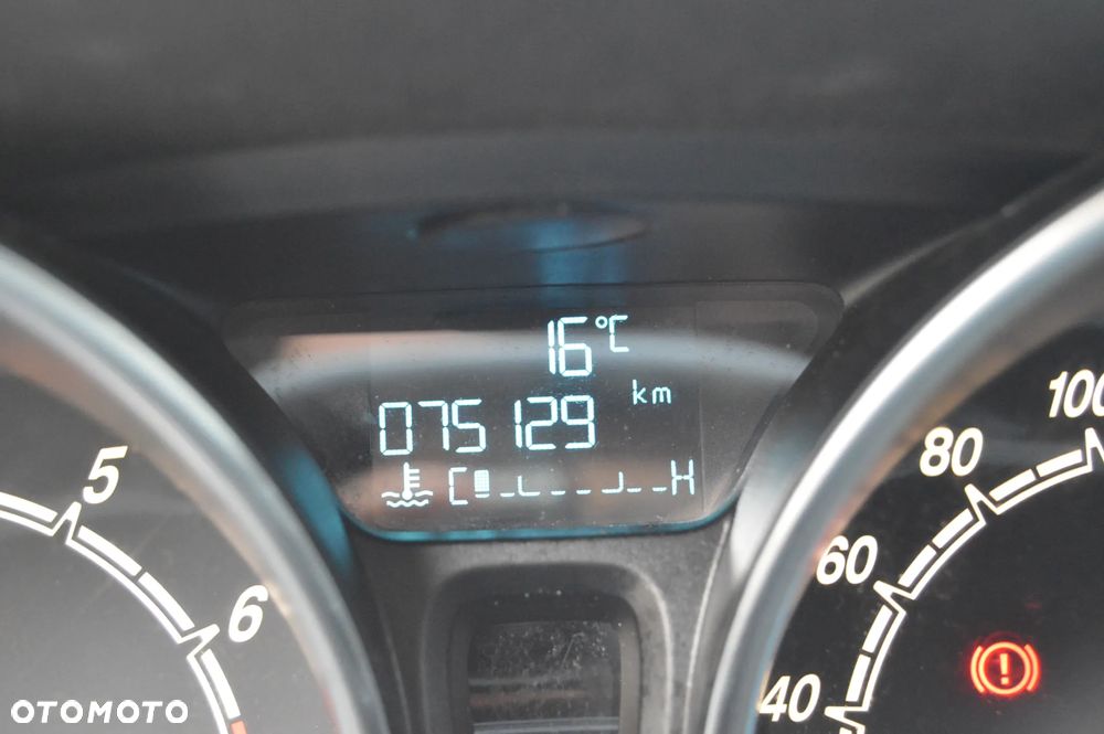 Ford Fiesta - 16