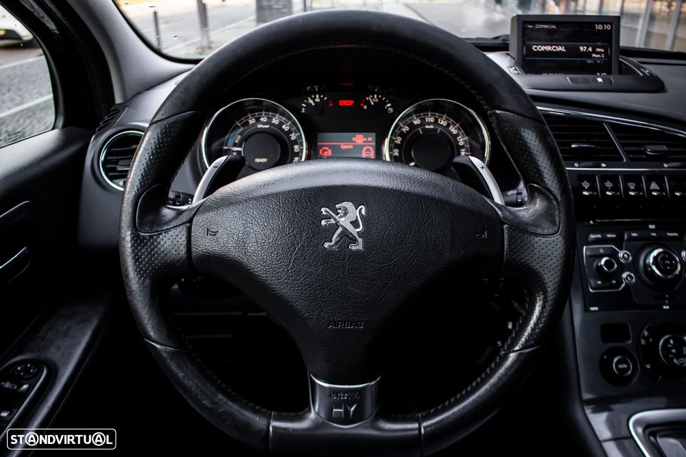 Peugeot 3008 2.0 HDi Hybrid4 - 13