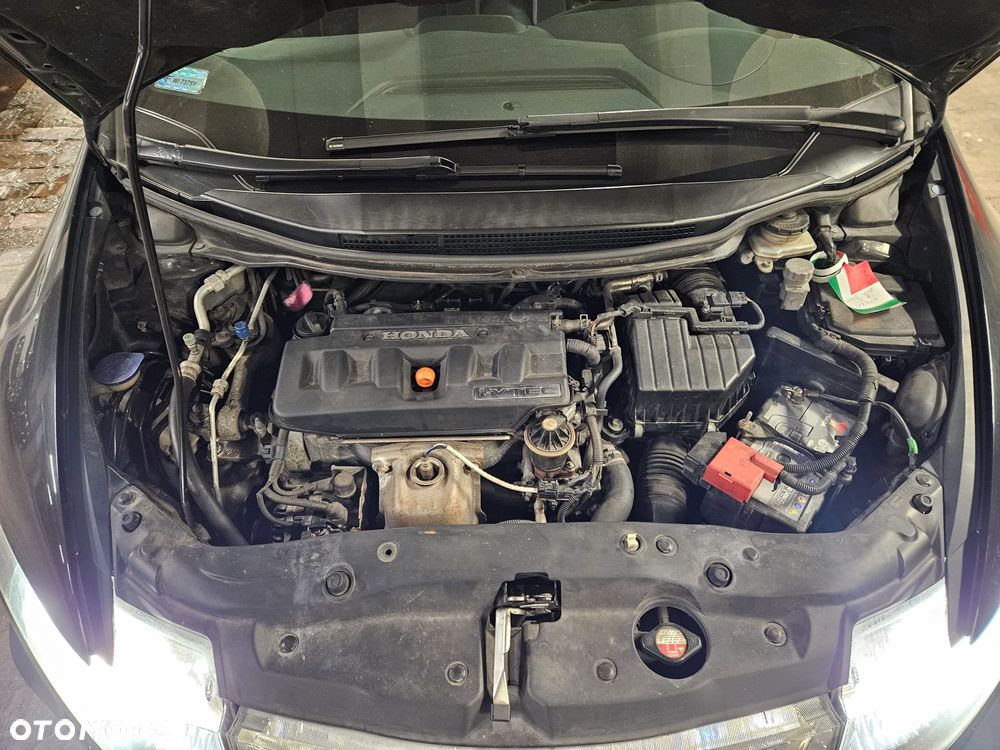 Honda Civic 1.8 Executive - 11