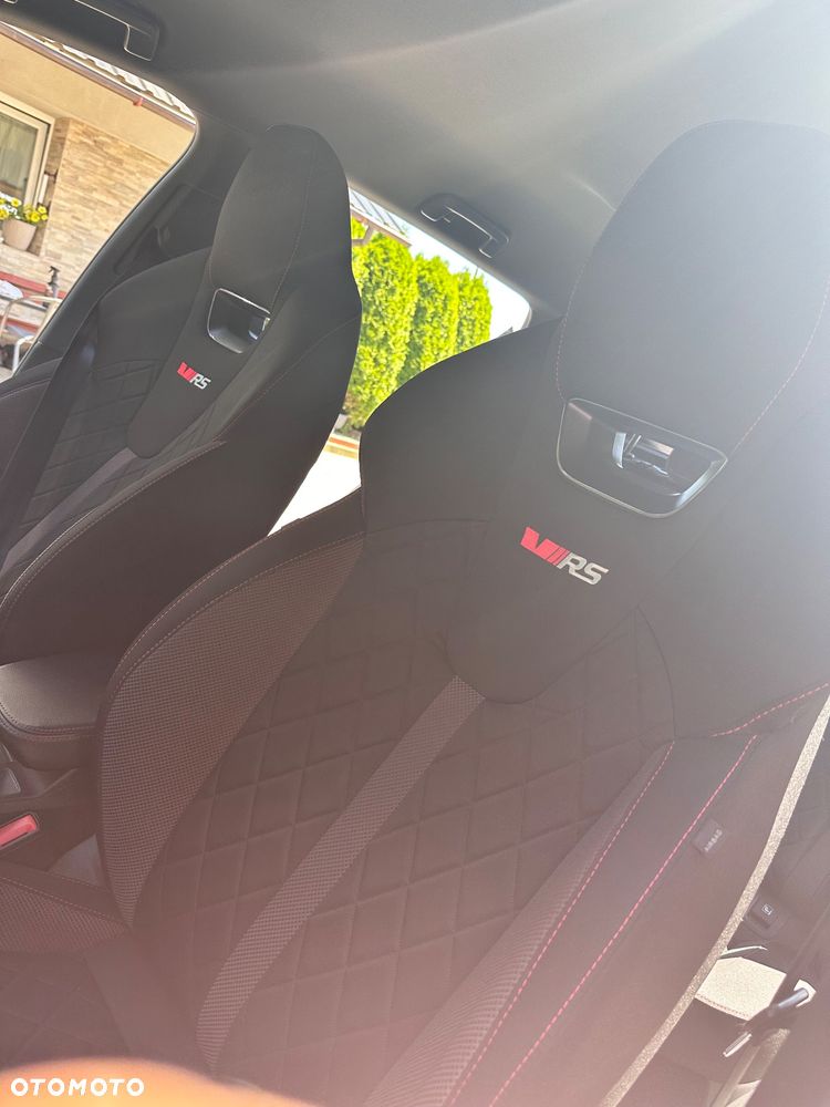 Skoda Octavia Combi 1.4 TSI iV DSG RS - 18