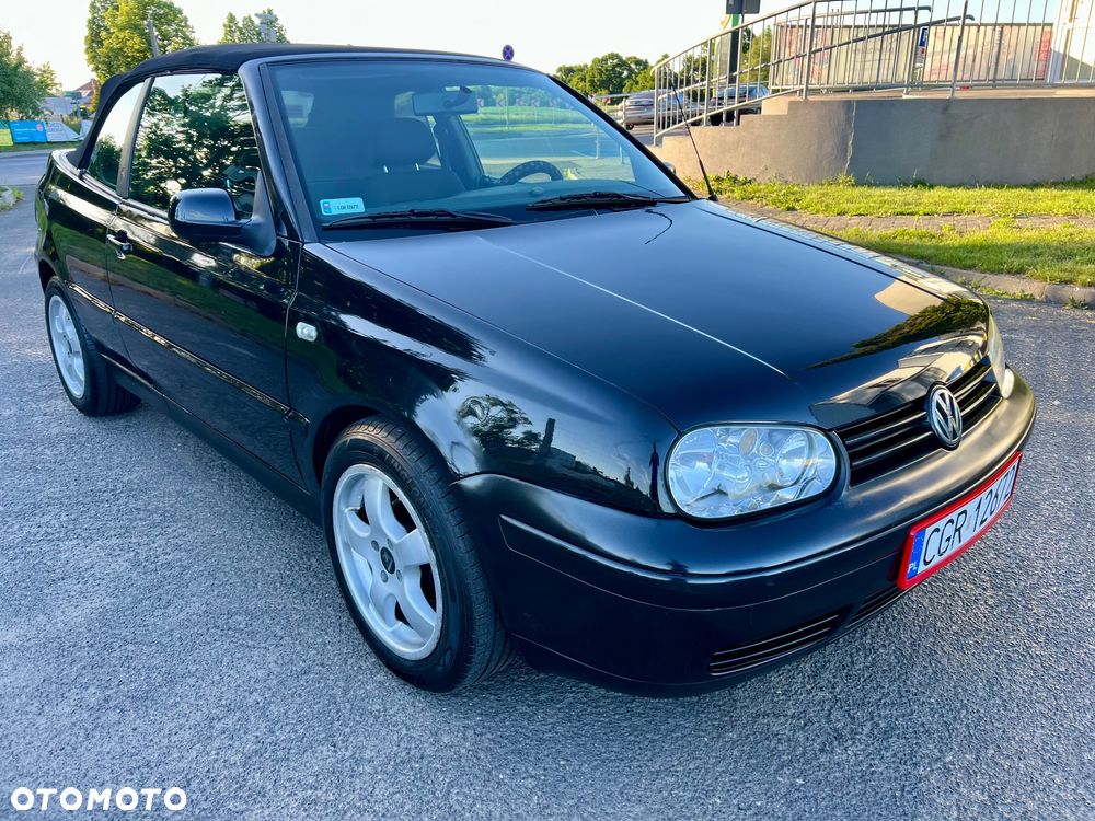 Volkswagen Golf 1.8 GL - 1