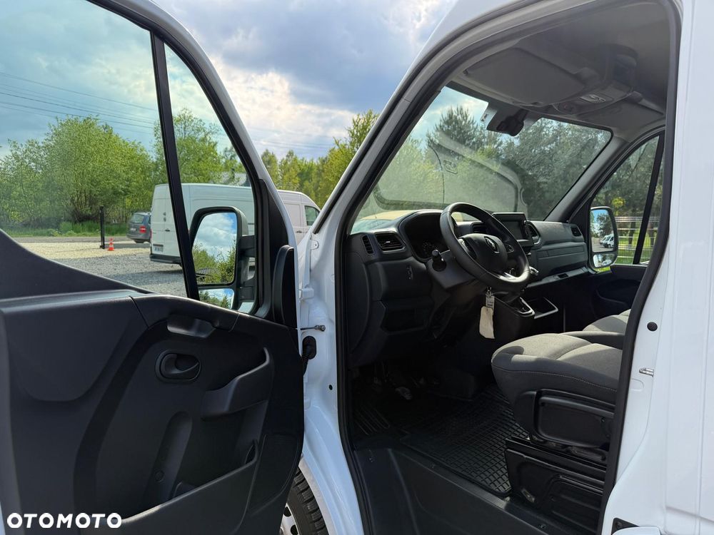Renault Master / L2H2 / FV23% / NAJBOGATSZA WERSJA / KAMERA / NOWE OPONY / L2 H2 - 18