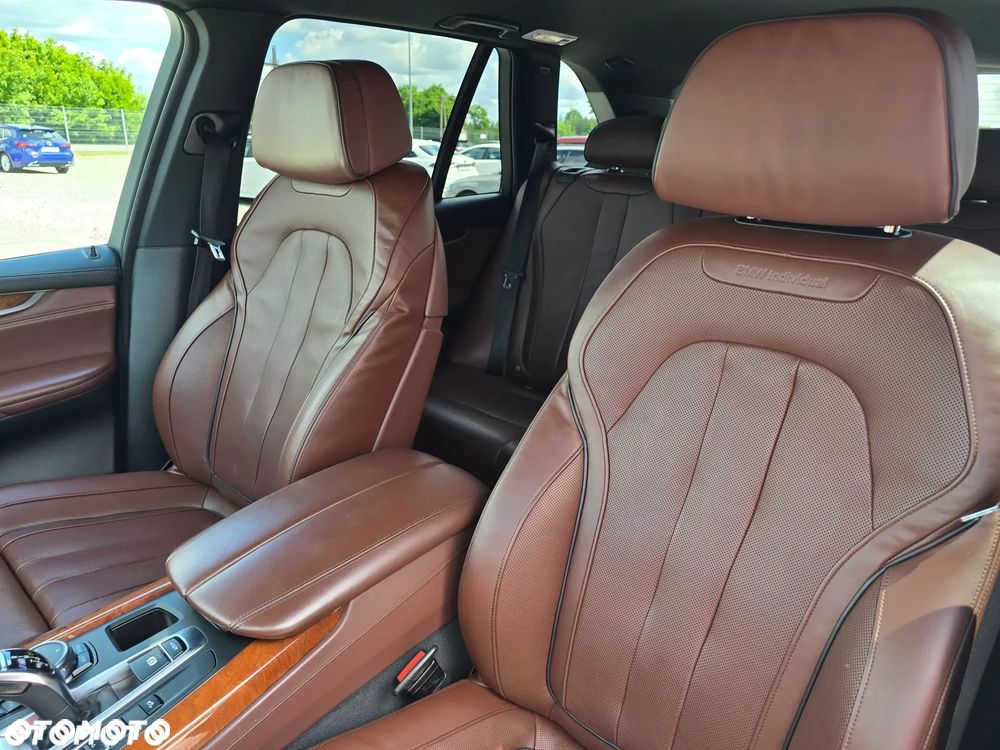 BMW X5 ver-m50d - 36