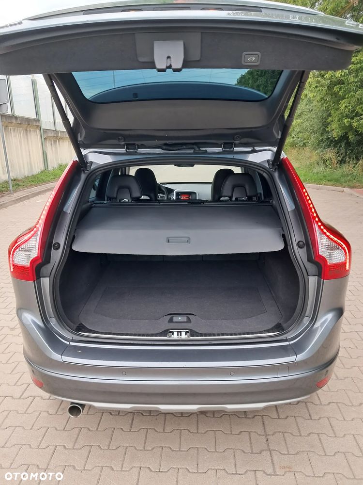 Volvo XC 60 D3 Inscription - 26