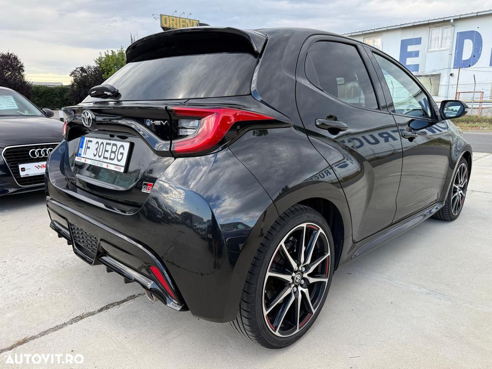 Toyota Yaris 130 1.5 VVT-i GR SPORT - 9