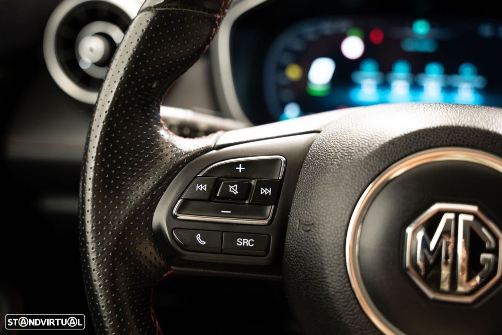 MG EHS 1.5 T-GDI Plug-in Hybrid Luxury - 23