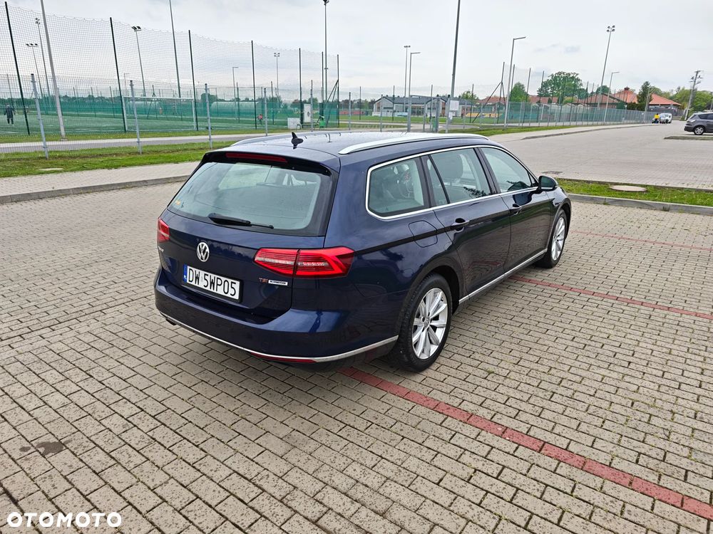 Volkswagen Passat 1.8 TSI BMT Highline DSG - 4