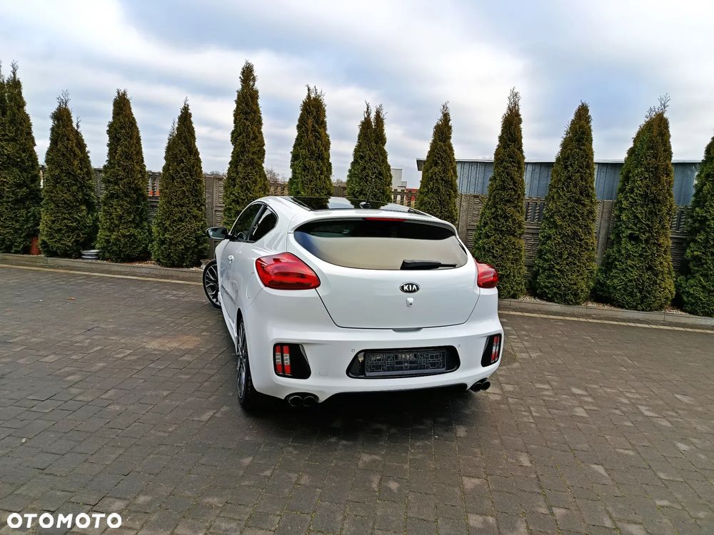 Kia Ceed 1.6 T-GDI GT-Challenge - 27
