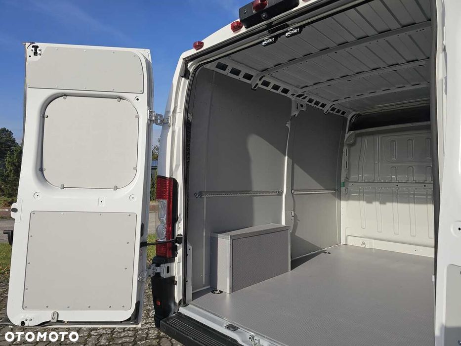 Podłoga srebrna L2-Ducato, Boxer, Jumper, Movano, Proace Max- 9mm - 4