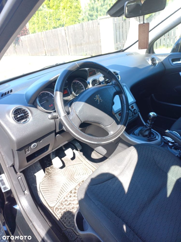 Peugeot 308 1.6 Premium Plus - 3