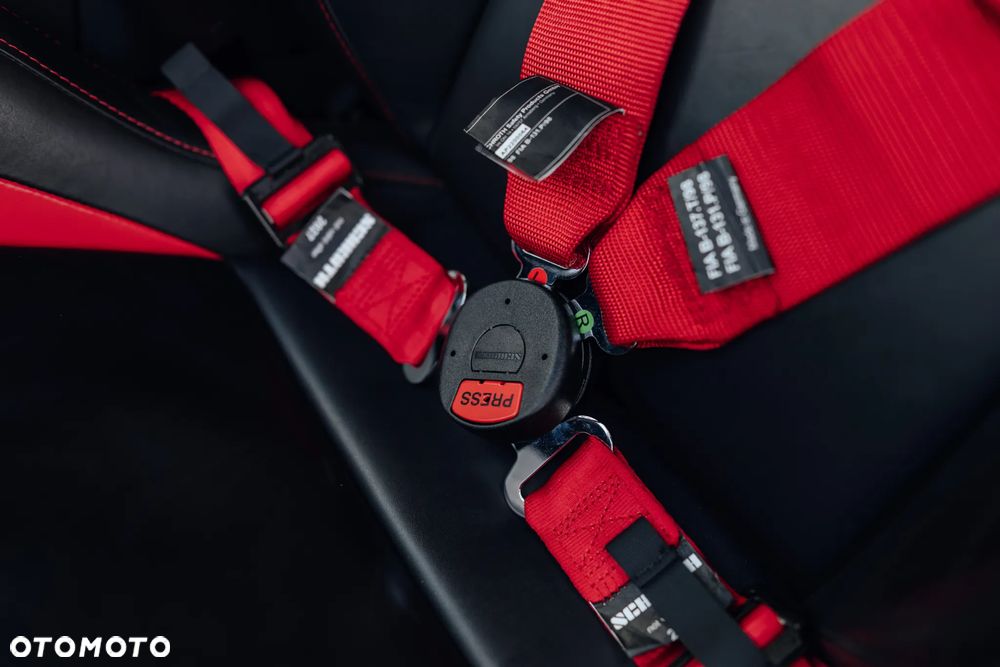 Subaru WRX STI 2.5 Sport - 8