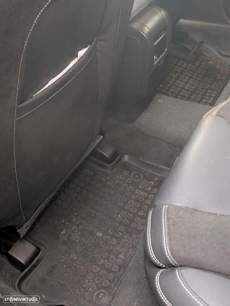 Volvo XC 60 2.4 D Drive Momentum - 22