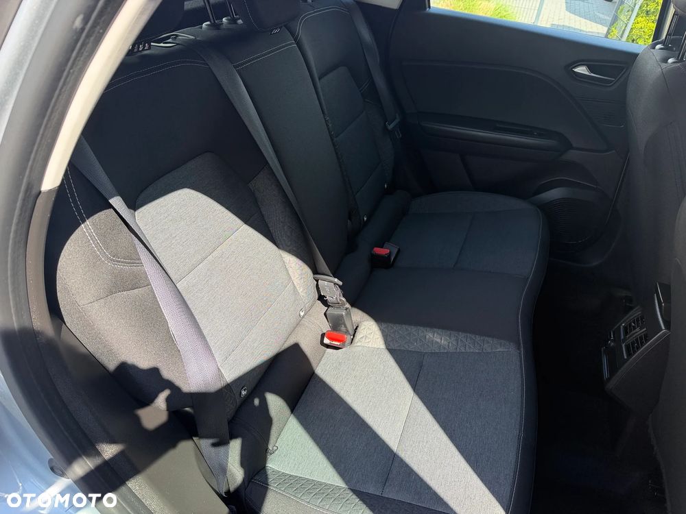 Renault Captur - 19
