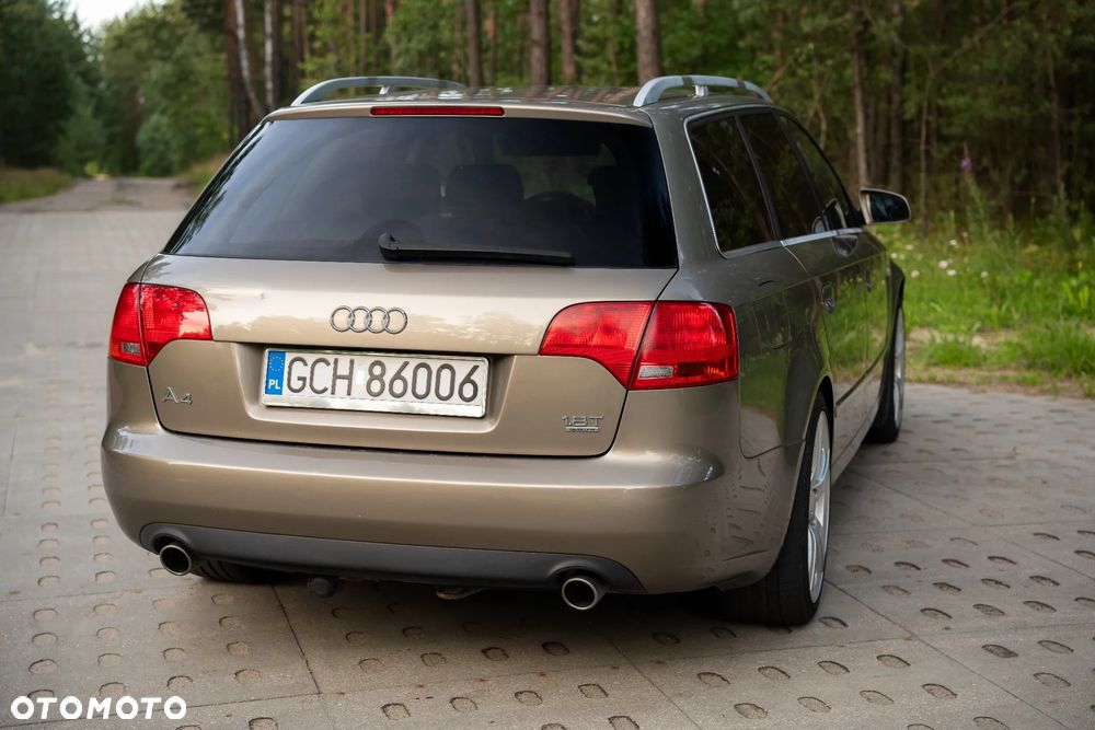 Audi A4 Avant 1.8 T quattro - 22