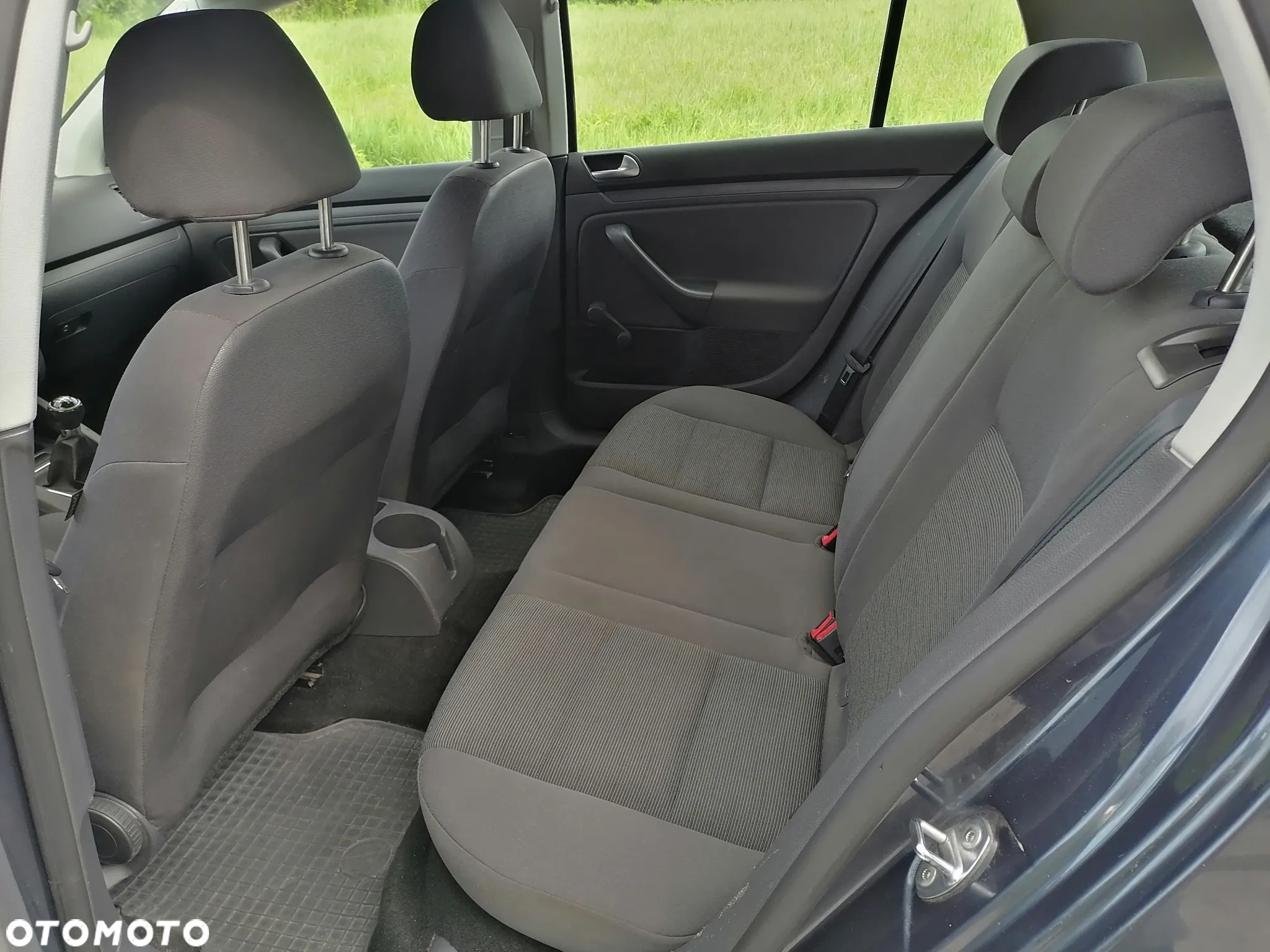 Volkswagen Golf V 1.9 TDI Comfortline - 8