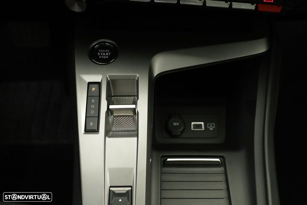 Peugeot 408 1.6 Hybrid Allure e-EAT8 - 14