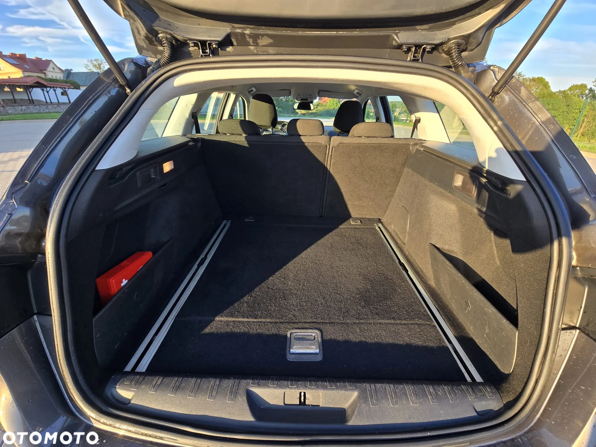 Peugeot 308 1.2 PureTech Active S&S EAT6 - 11