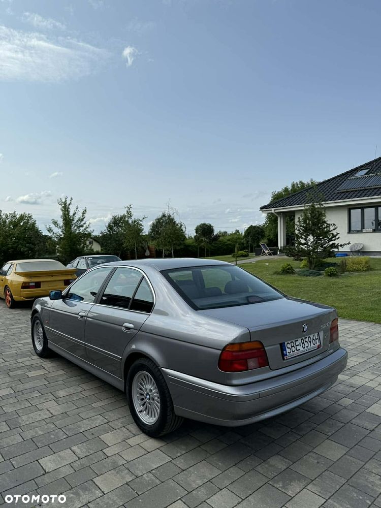 BMW Seria 5 - 8