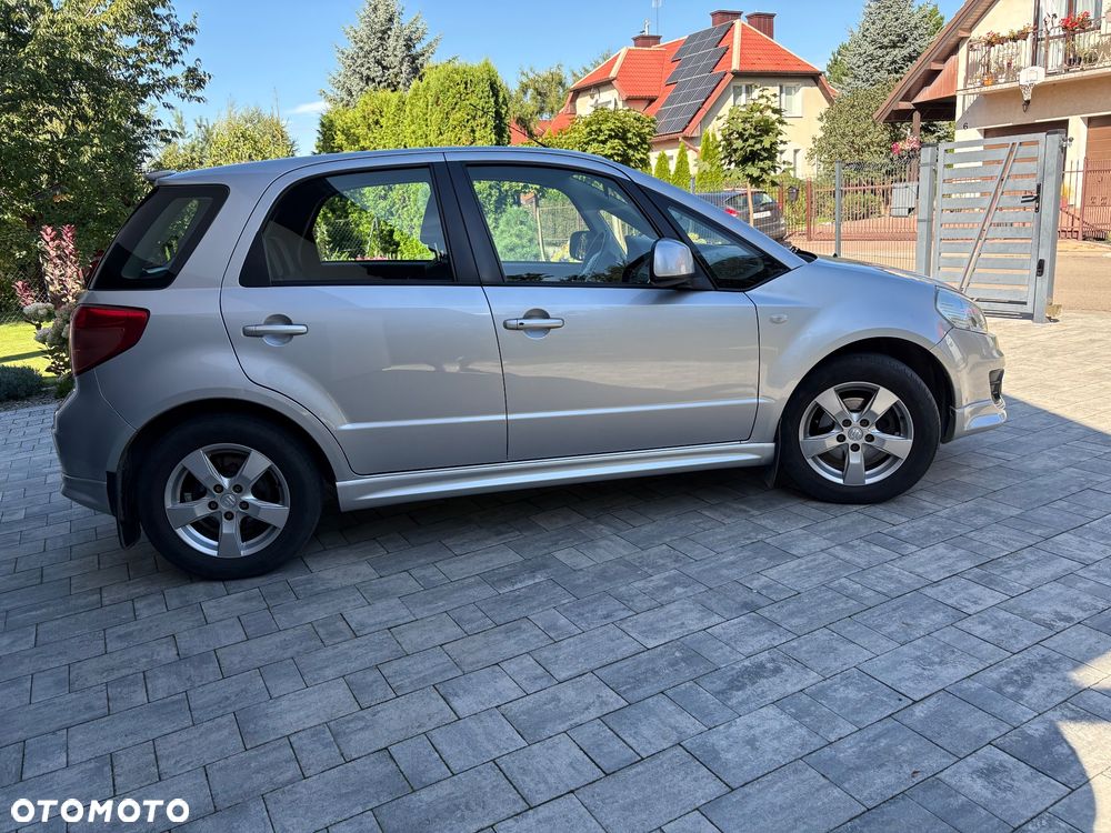 Suzuki SX4 1.6 VVT 4x2 Comfort - 6