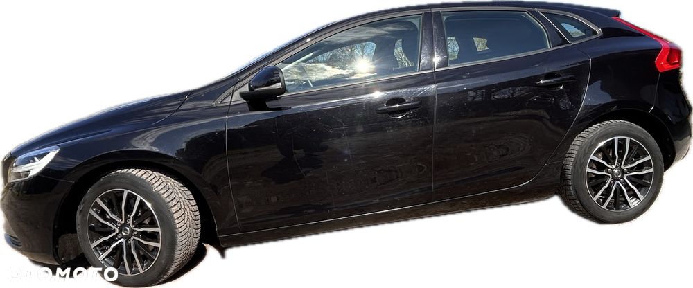 Volvo V40 T2 Momentum - 2