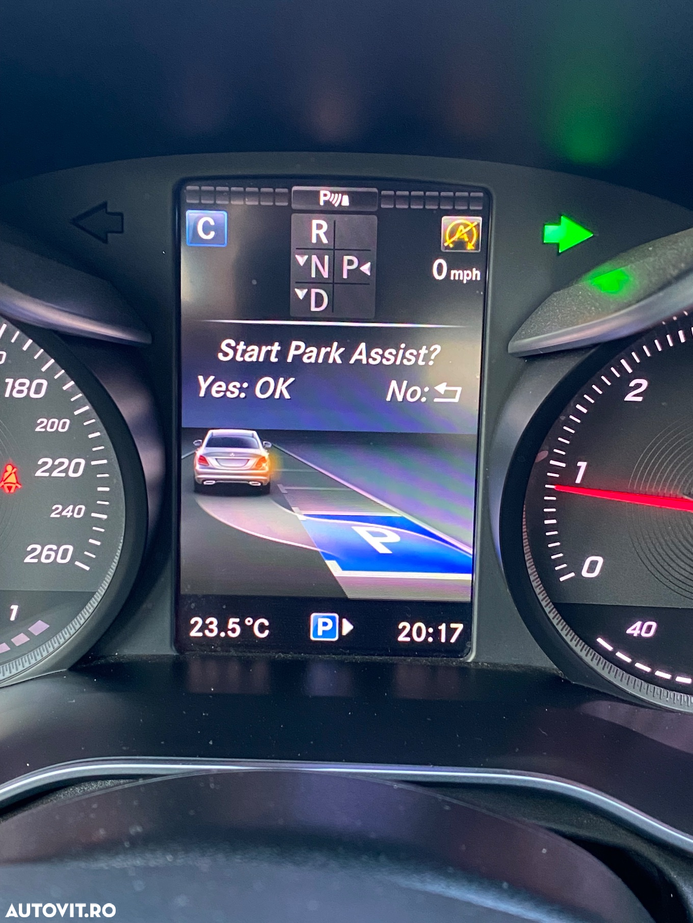 Mercedes-Benz C - 8