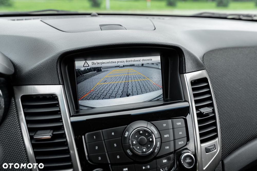 Chevrolet Cruze 1.4 T LT - 35