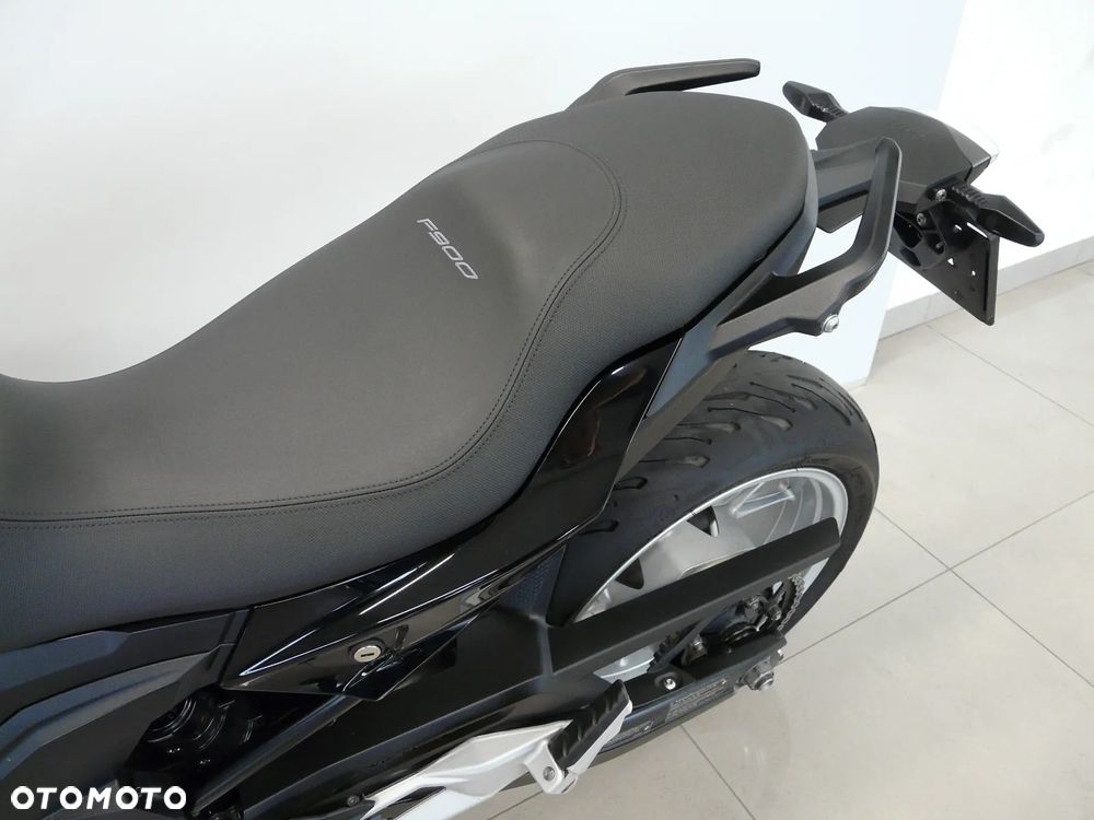 BMW R - 12