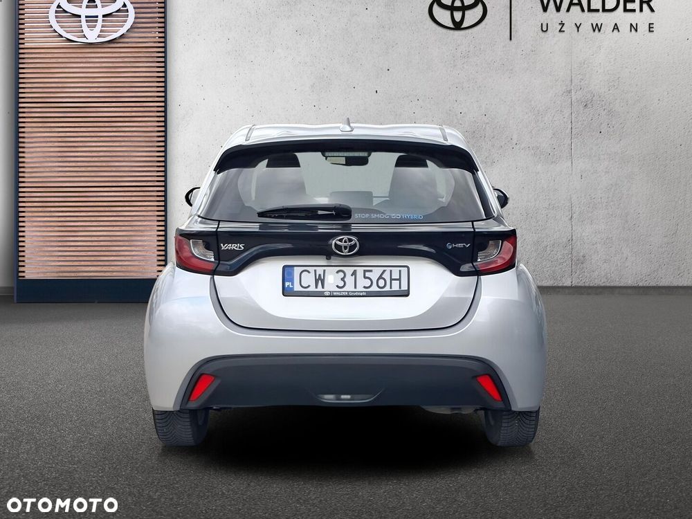 Toyota Yaris - 5