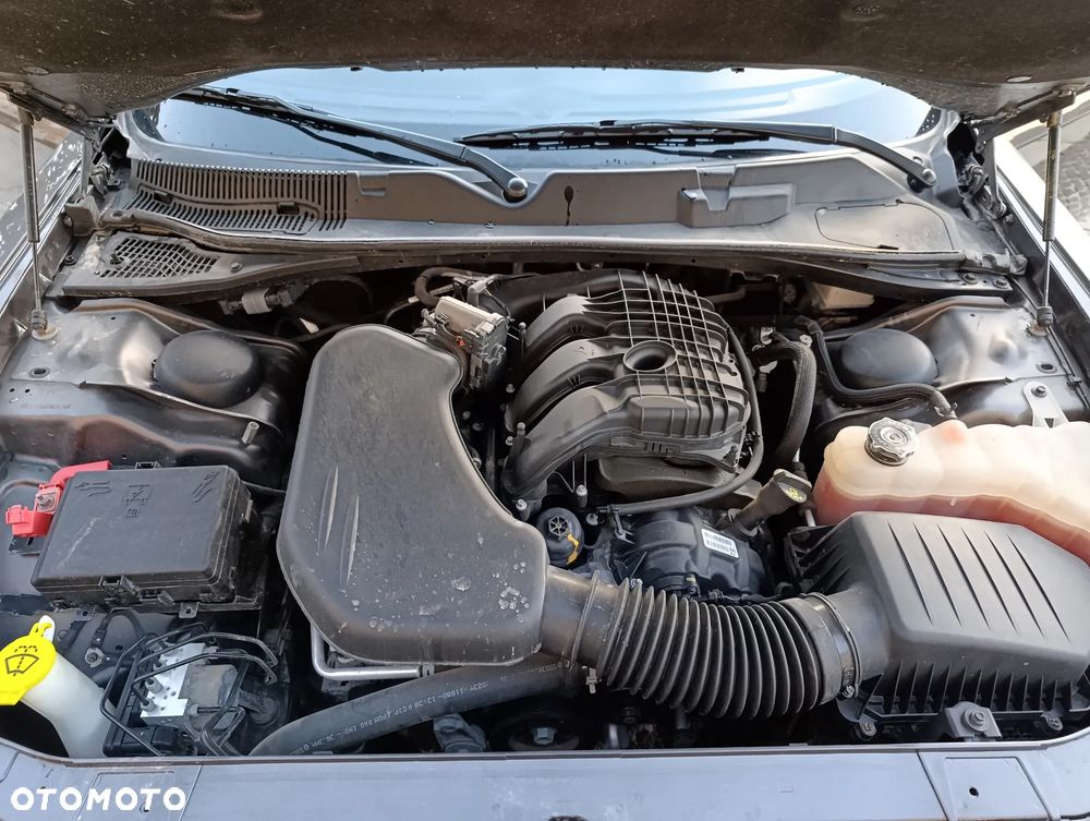 Dodge Challenger 3.6 GT AWD - 19