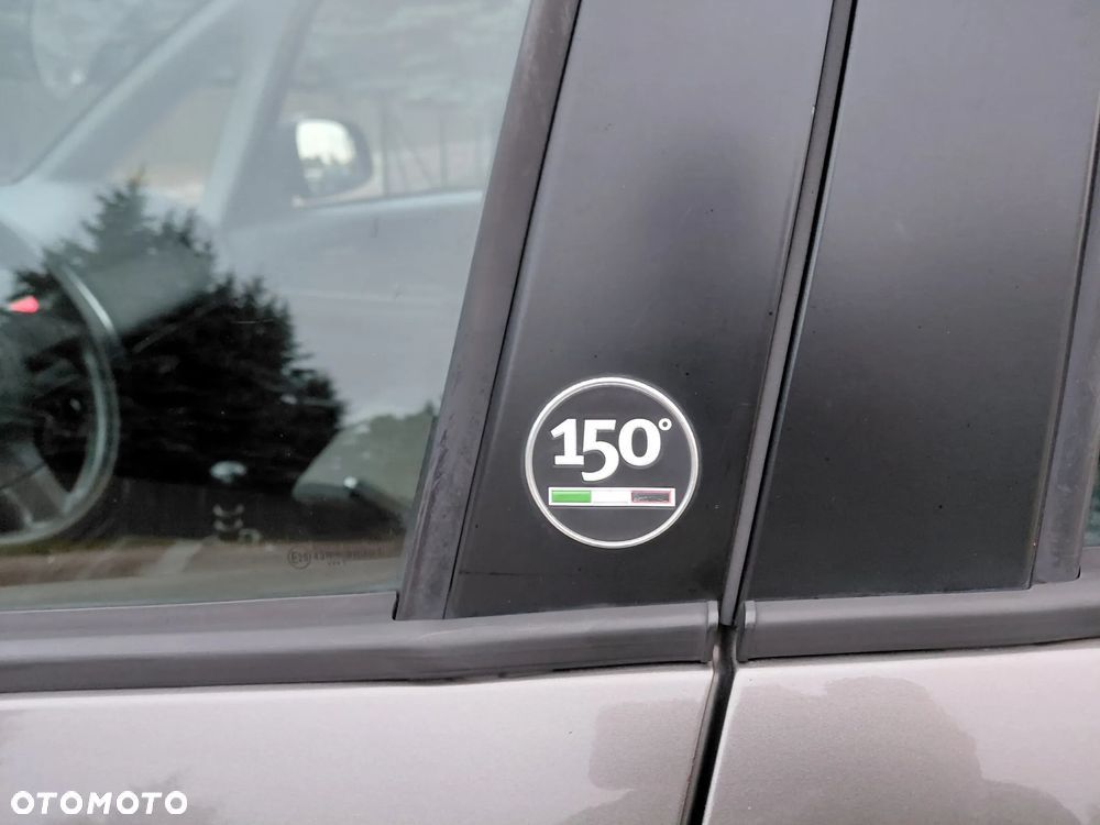 Fiat Sedici 2.0 Multijet DPF 4x2 Emotion - 12