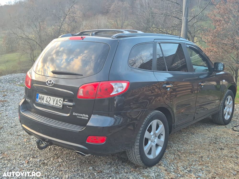 Hyundai Santa Fe 2.2 DSL VGT 5 SEATS 4WD AT PREMIUM - 6