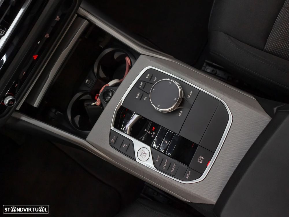 BMW 318 d Auto - 42