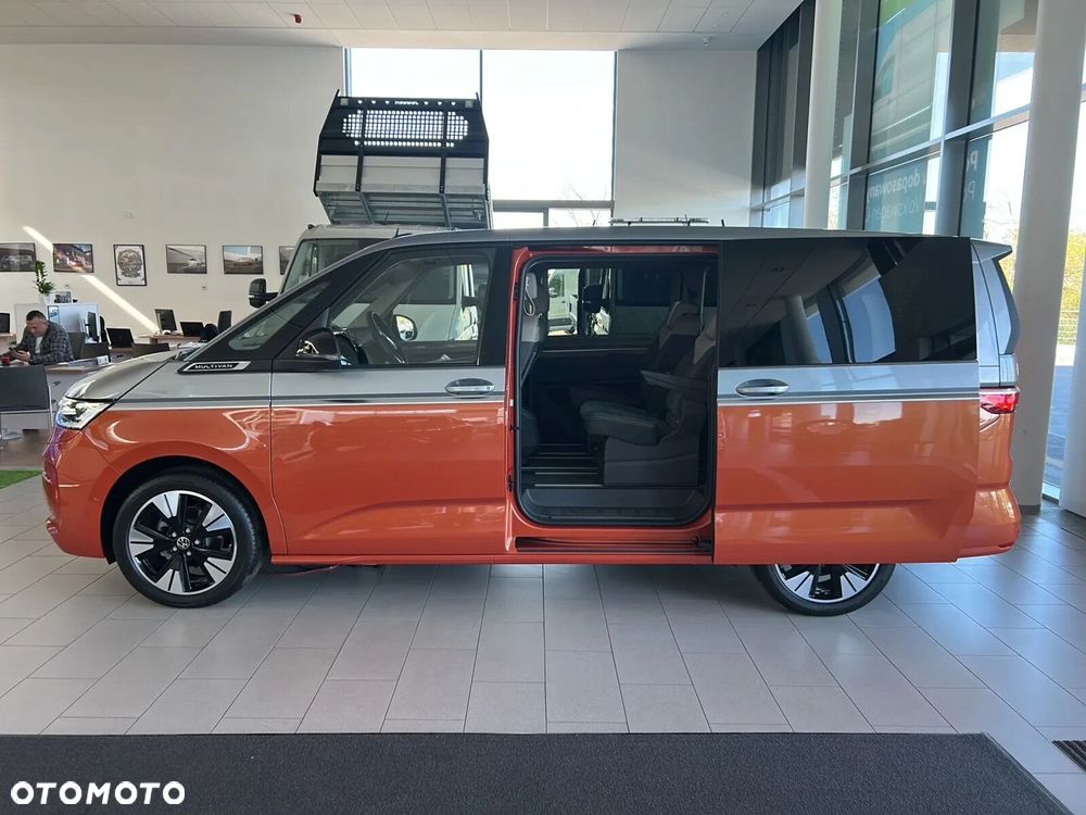 Volkswagen Multivan - 9